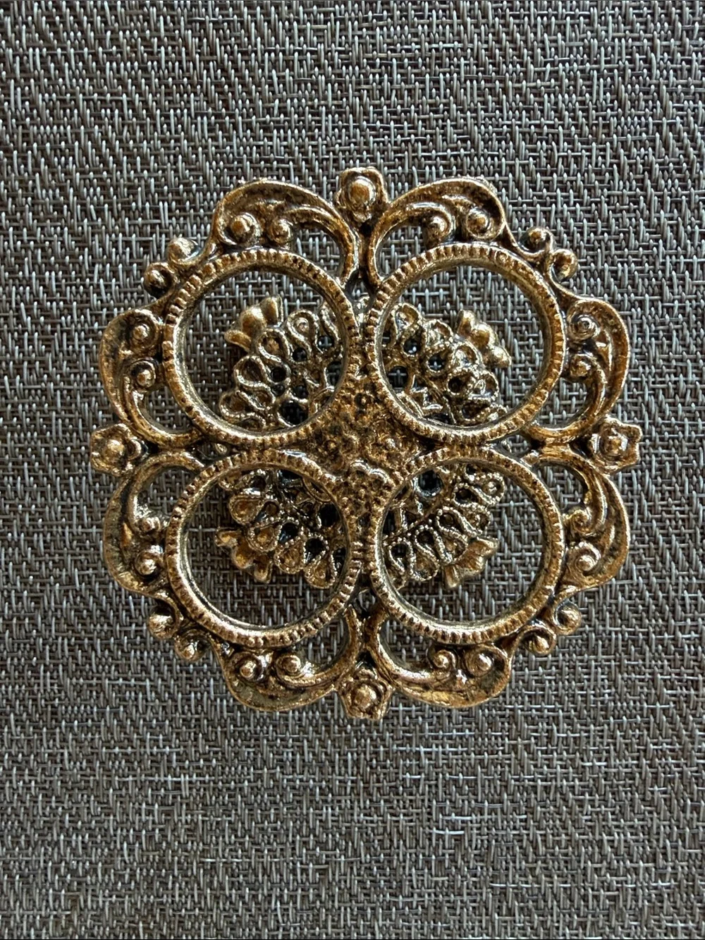Vintage Hollywood Regency Lipstick Holder Gold Metal Scrollwork